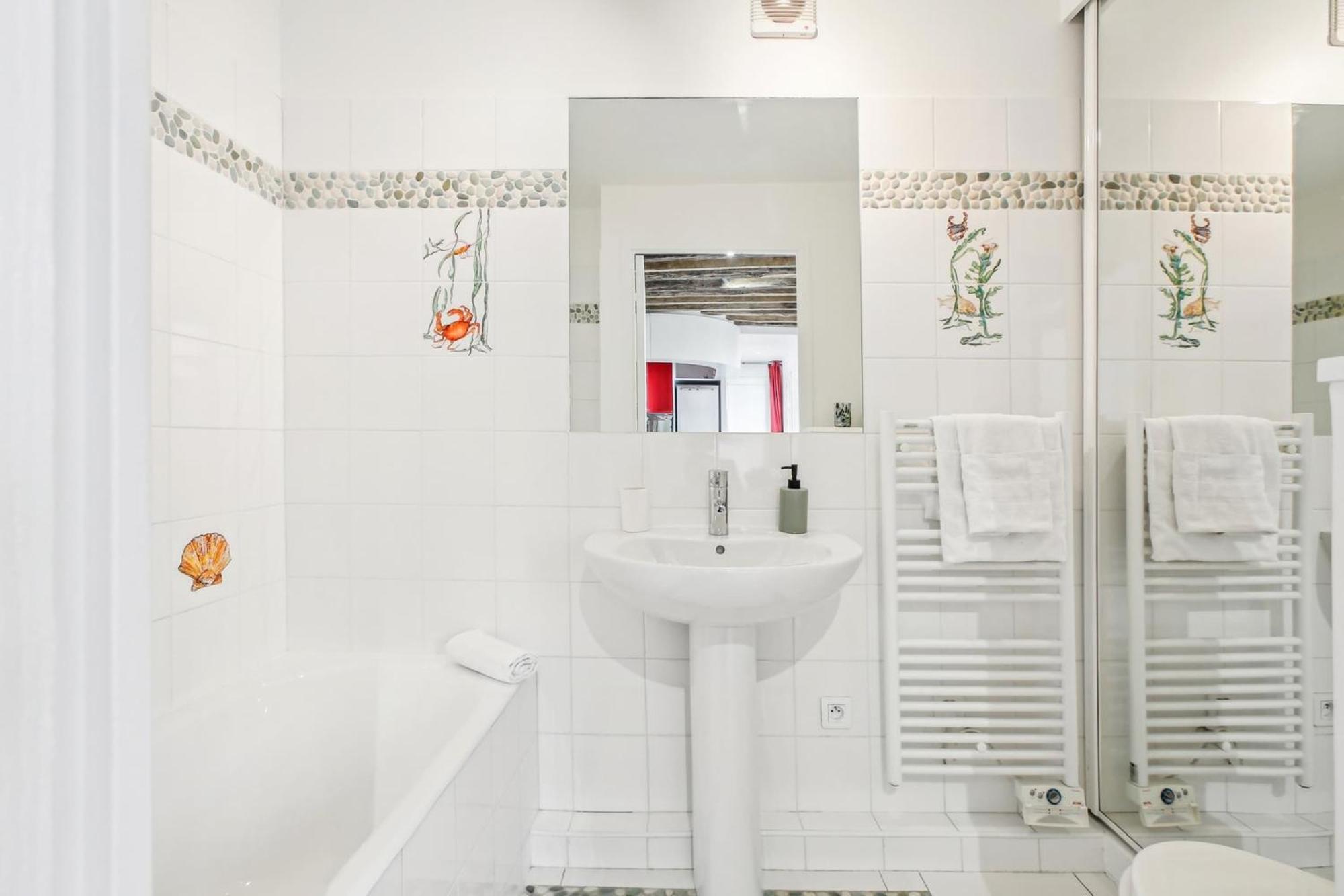 Appartamento Heart Of & Pompidou - 1br - Vacation Parigi